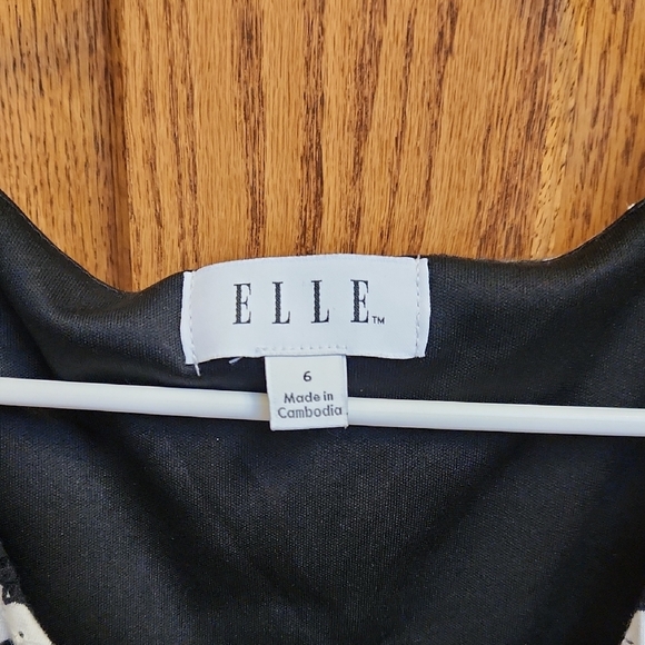 Elle Black and White Striped Dress - Picture 2 of 6